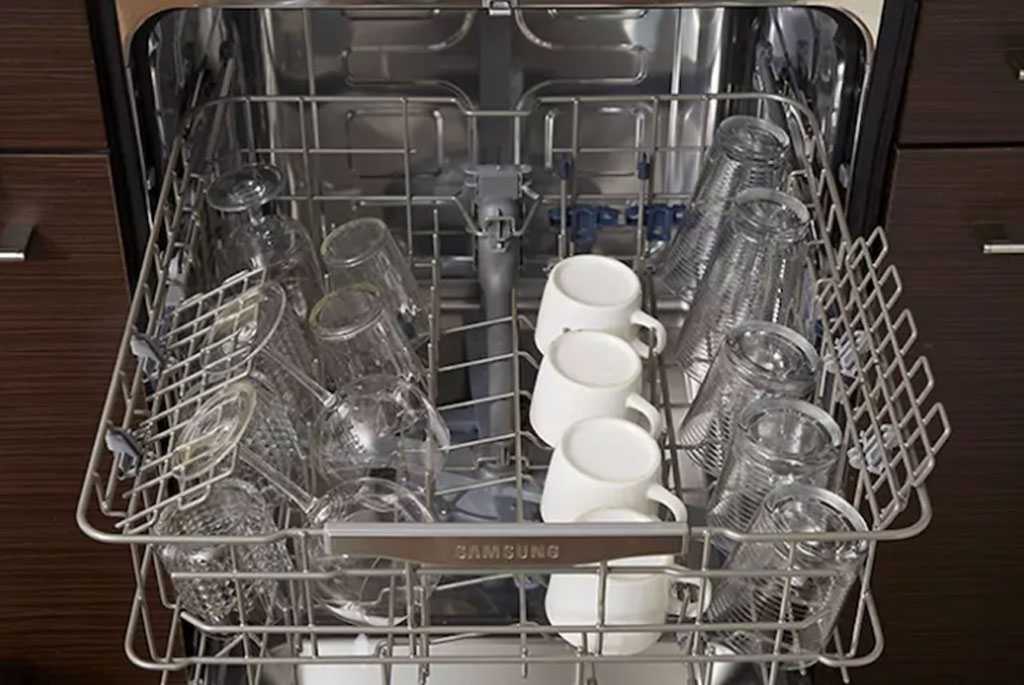 Не включается посудомоечная машина  Долгопрудный